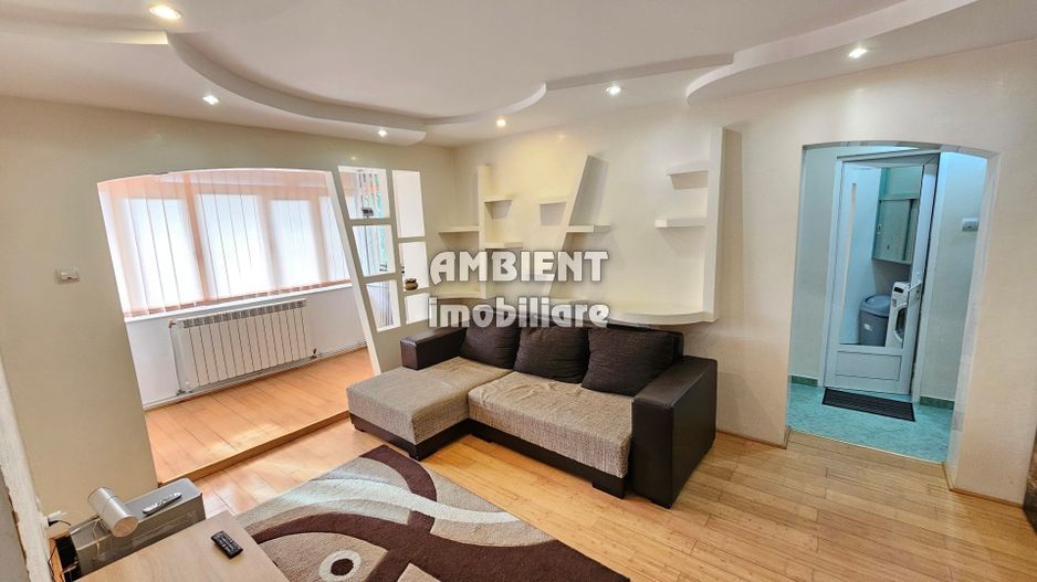Apartament 3 camere, etaj 1, mobilat și utilat, zona DONICI; - Poză 1