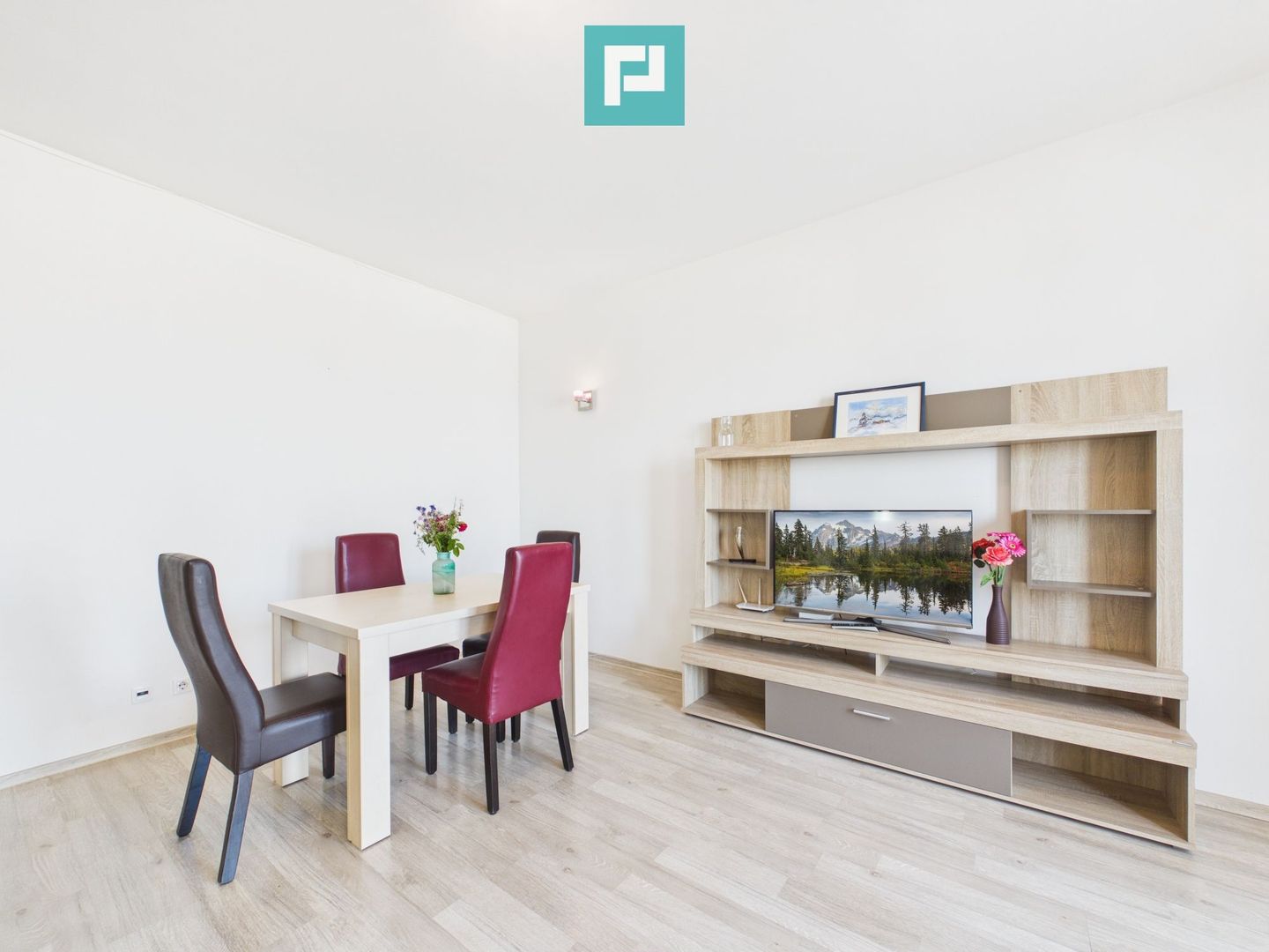 Apartament 3 camere de închiriat ARED UTA - Poză 5