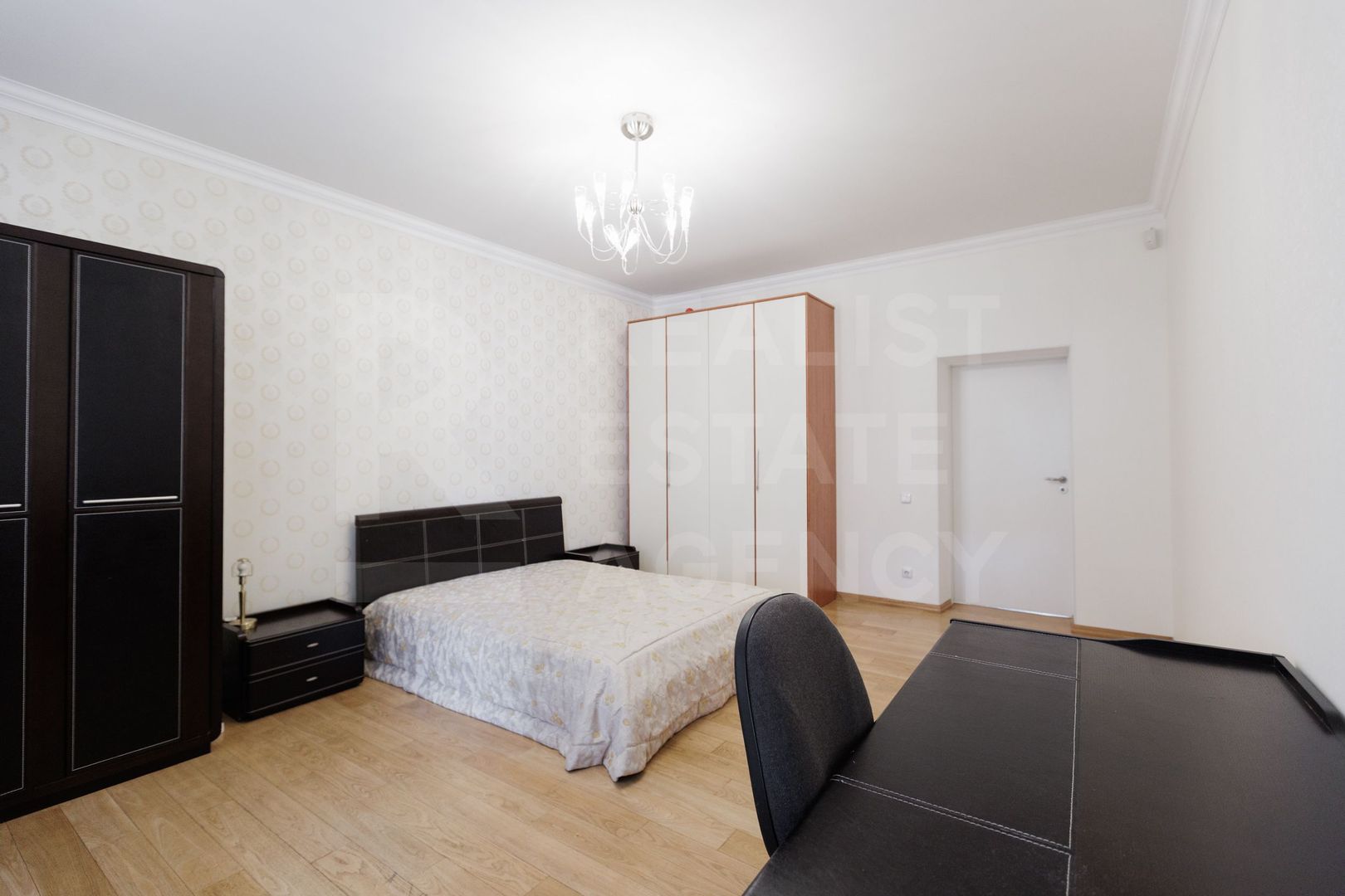 Chirie, apartament, 4 camere, str. Mihai Eminescu, Centru - Poză 8