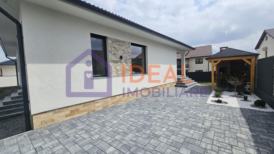 Casa pe un singur Nivel cu 450 mp de teren, in Selimbar - Poză 2