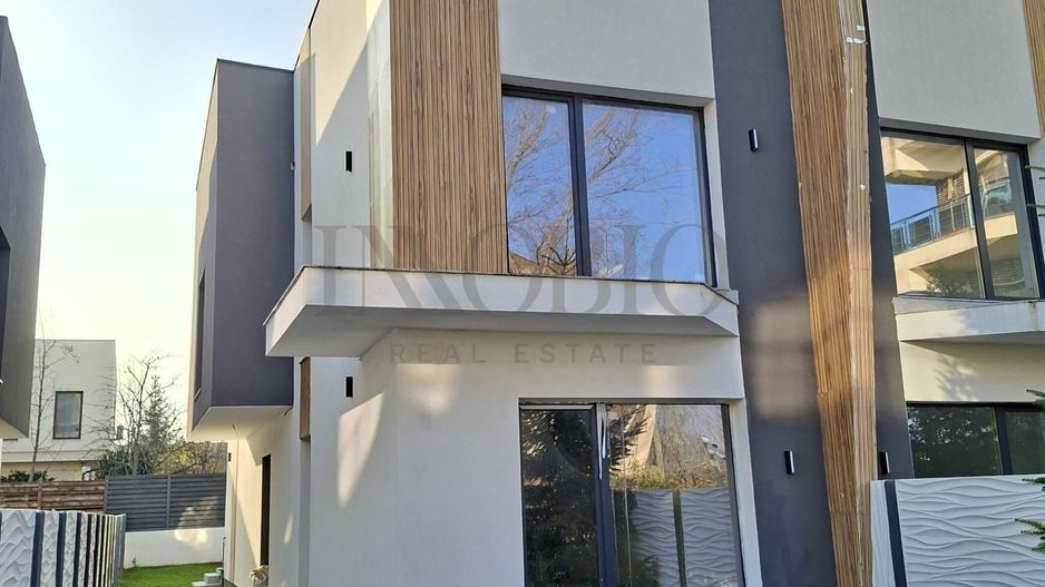 Vilă Modernă în Corbeanca – Ostratu | Rezidență Privată - Poză 5