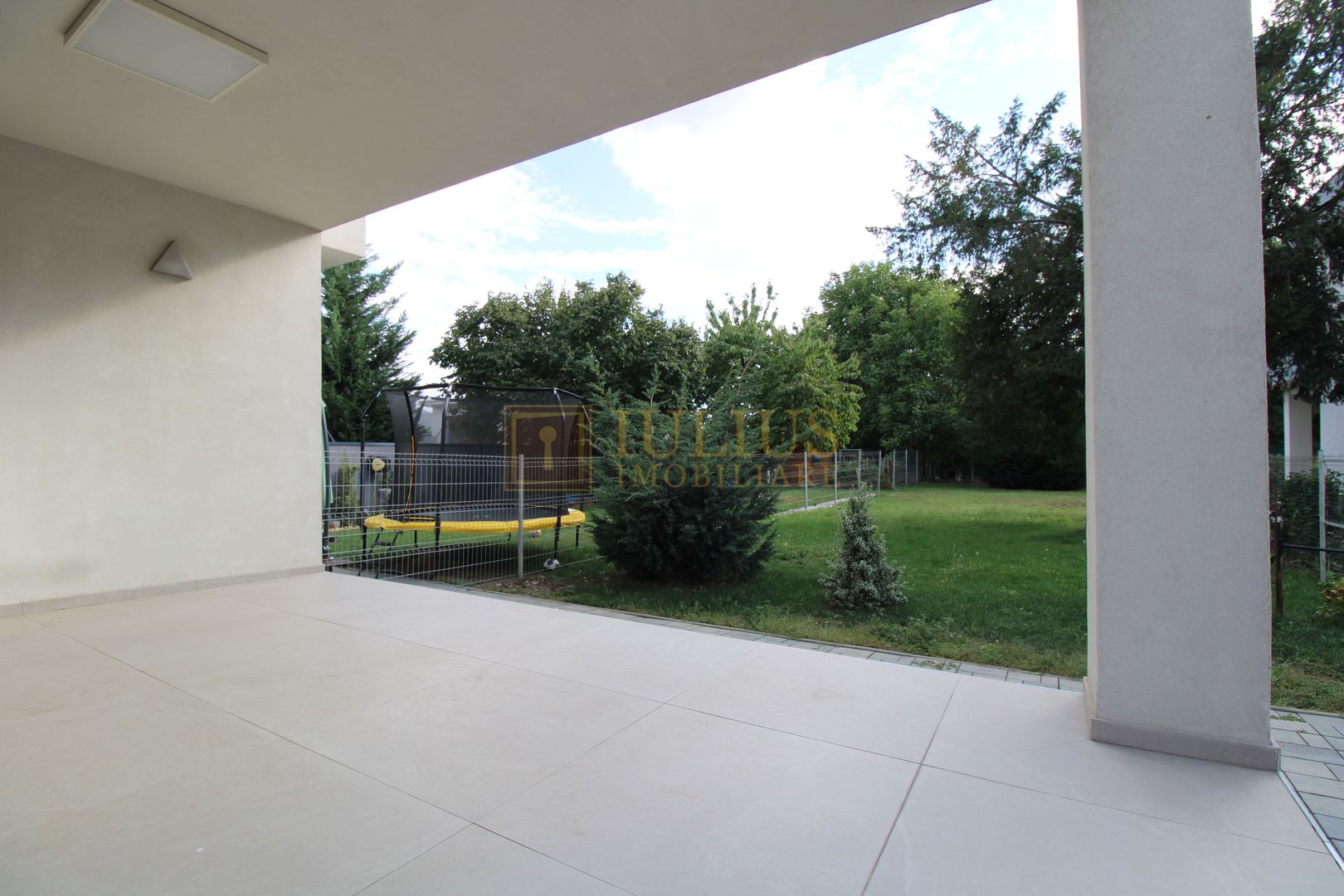 Zona Lipovei, casa 4 camere + 3 bai, curte proprie. - Poză 25