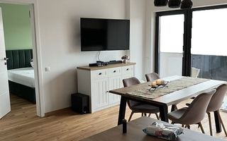 Vanzare apartament  ultrafinisat 3 camere  Apahida - Poză 2