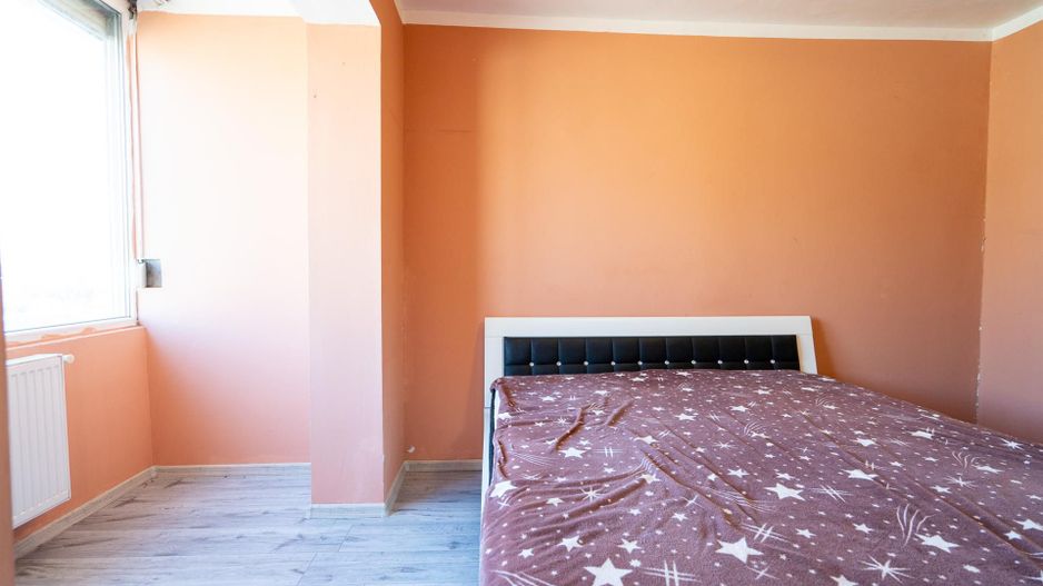 Apartament cu 2 camere Razboieni - Poză 2