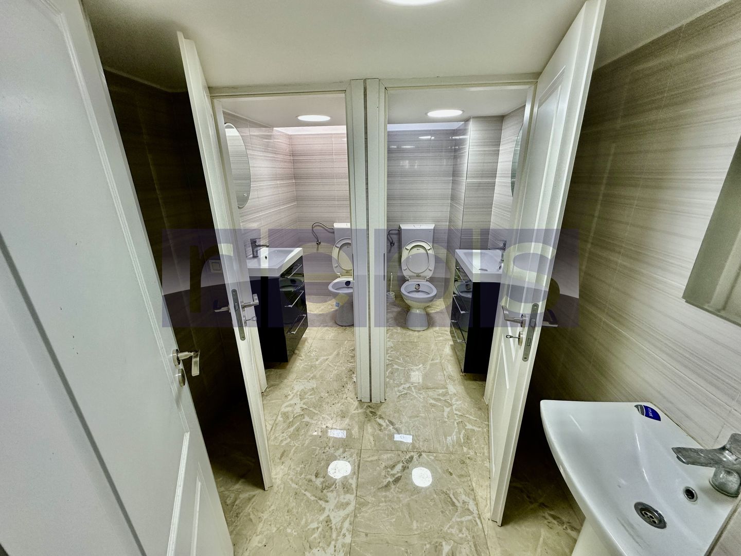 DE ÎNCHIRIAT | SPATIU COMERCIAL | UNIRII - Poză 12