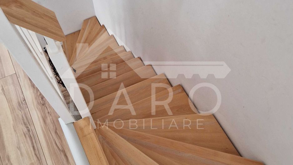 🏡 Casă de vânzare Livezeni | Curte proprie + terasă  170.000 € - Poză 5