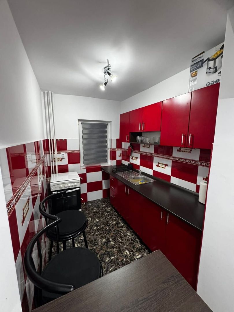 Sagului | 1 Camera | Etaj Intermediar | Mobilat si Utilat. - Poză 3