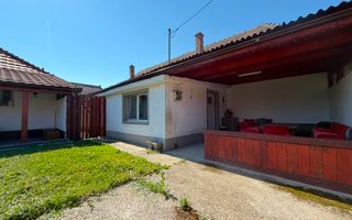 Apartament la casa - curte - pet friendly - Lazaret - Poză 2