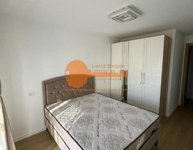 Apartament  3 camere ansamblu rezidential - Poză 4