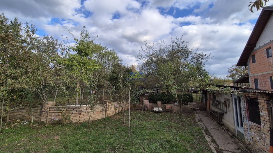 Vand casa 4 camere Buituri(Latureni), st-656 mp, accept schimb cu ap.! - Poză 13