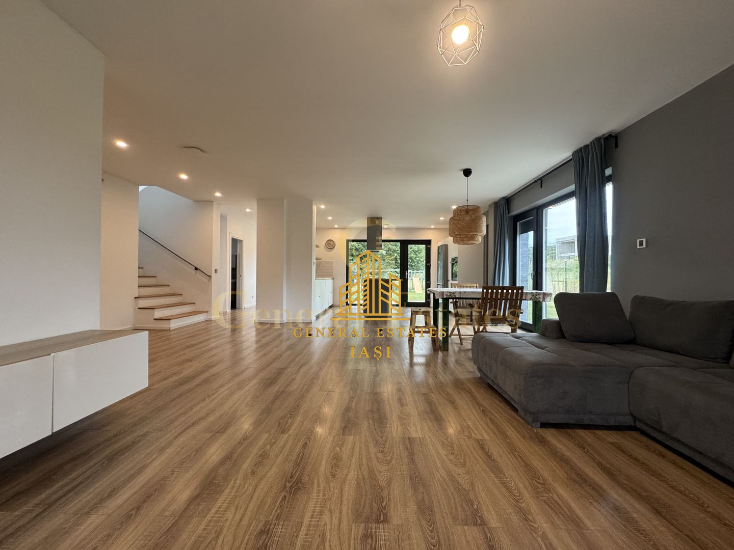 Vânzare Casă P+E în Bârnova-Gata de mutare imediata - Poză 7