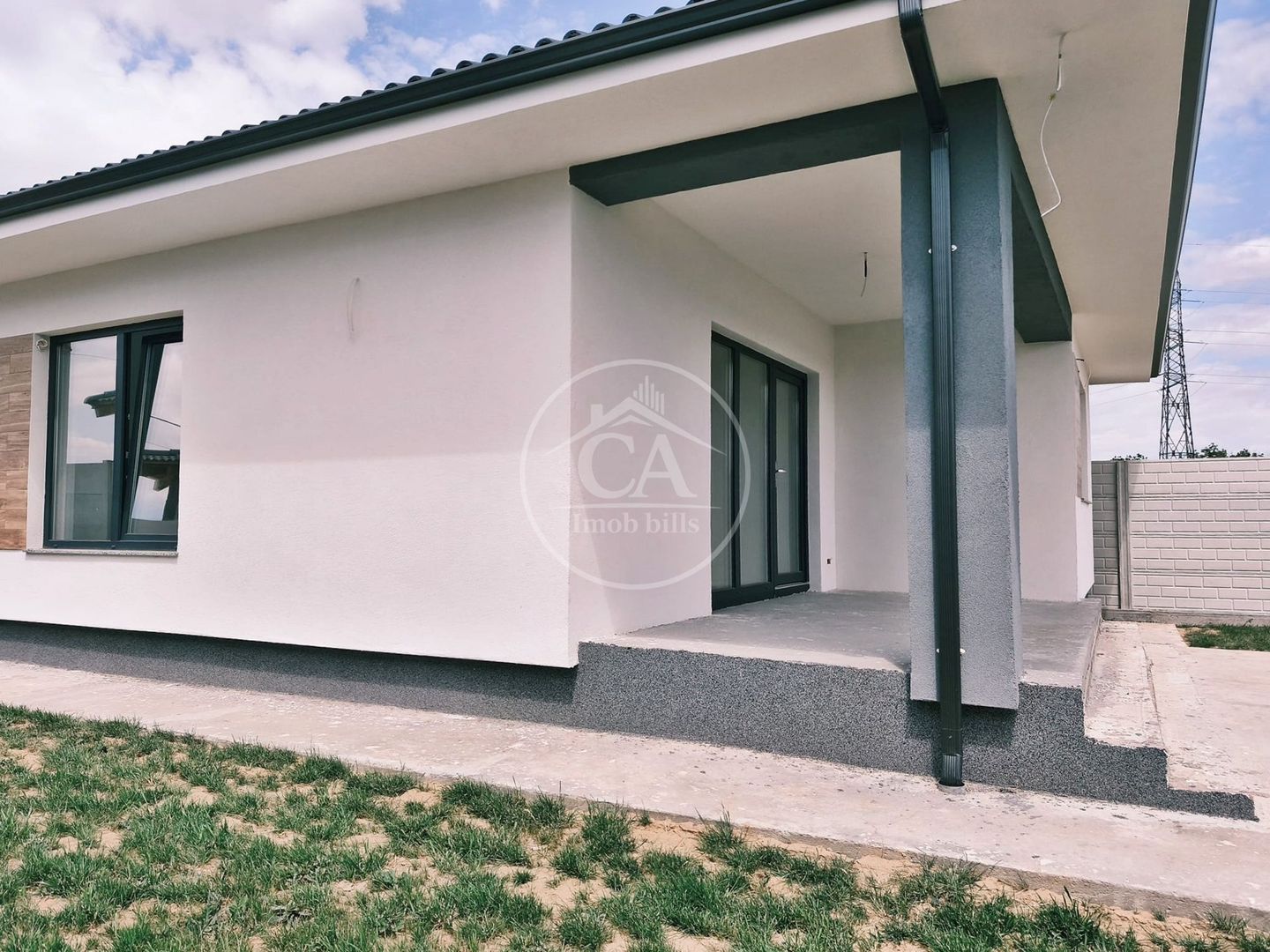 Casa de vanzare cu 4 camere in Santandrei, Bihor - Poză 3