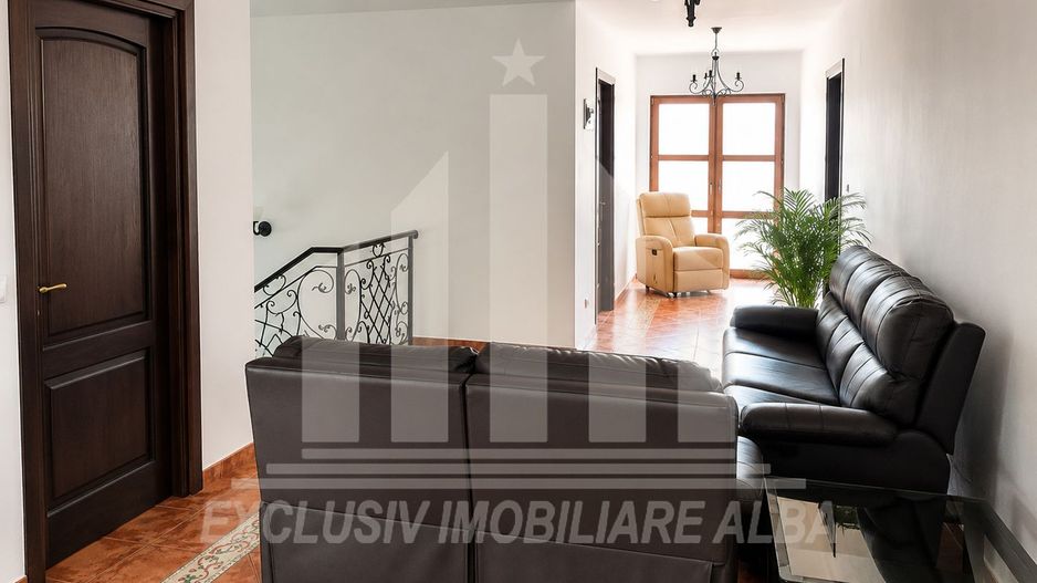 Casa individuala | De vanzare | 310 mp | 560 mp teren | Alba-Micesti - Poză 5