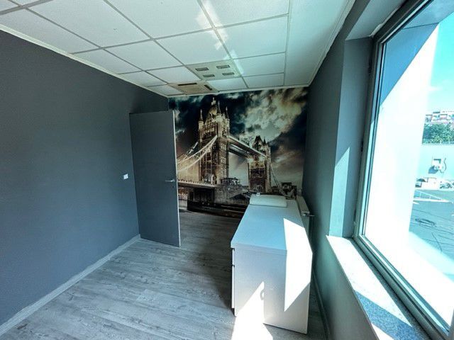 Inchiriere cladire moderna pentru clinica privata sau birouri - Poză 17