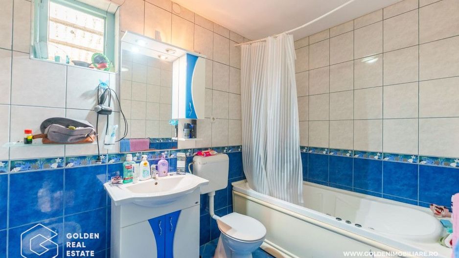 Oportunitate de investiție, vila pretabila pentru  afacere de familie - Poză 29