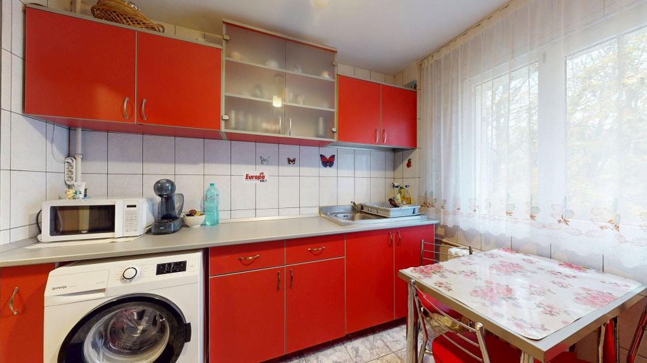 Apartament 3 camere bloc reabilitat Berceni - Emil Racovita - Poză 11