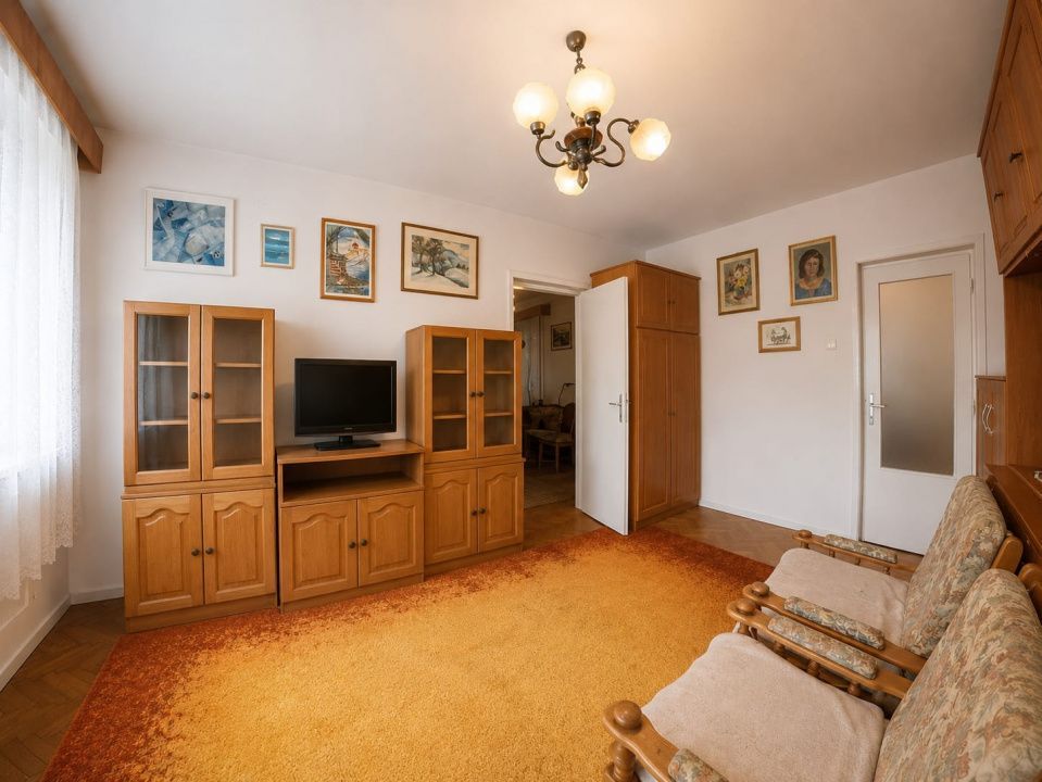 De Vânzare Apt 3 camere Careiului Satu Mare - Poză 1