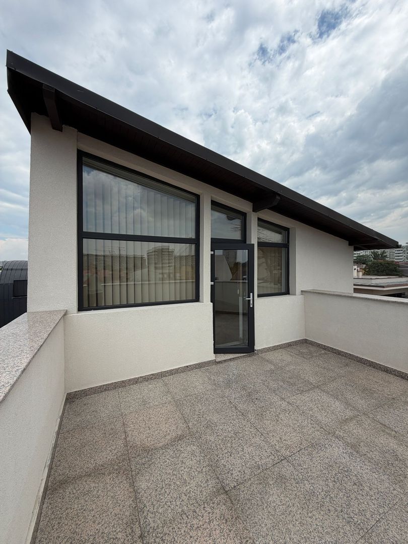 Clădire Multifuncțională 800 mp | Renovată 2024 | Ideală pentru Clinică, Birouri - Poză 11