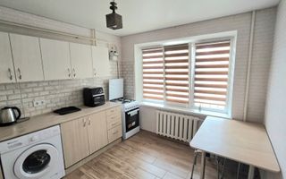 Vânzare, apartament, 1 cameră, strada Calea Ieşilor, Buicani - Poză 1