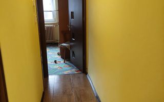 2 decomandate, parter, balcon, Sarari - 106 000 Euro - Poză 7