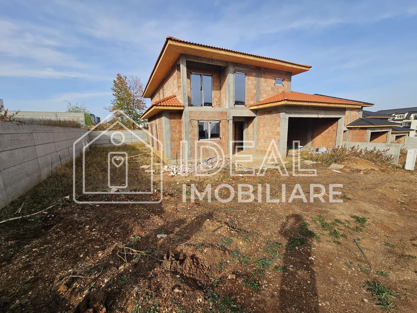 Casa Individuala Morderna cu 4 camere si 450 de mp de curte - Poză 6