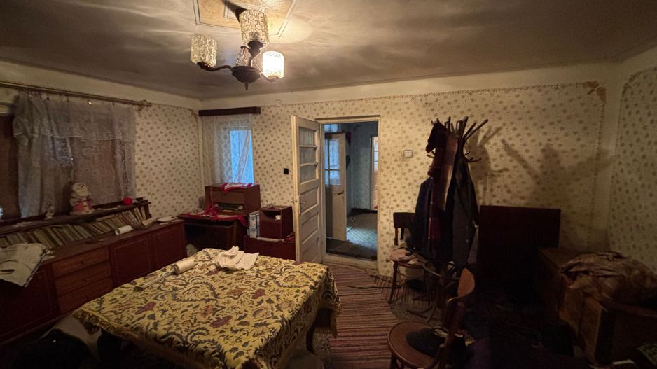Casă + Teren 1.245 mp aproape de București (Ologeni, Prahova) - Poză 12