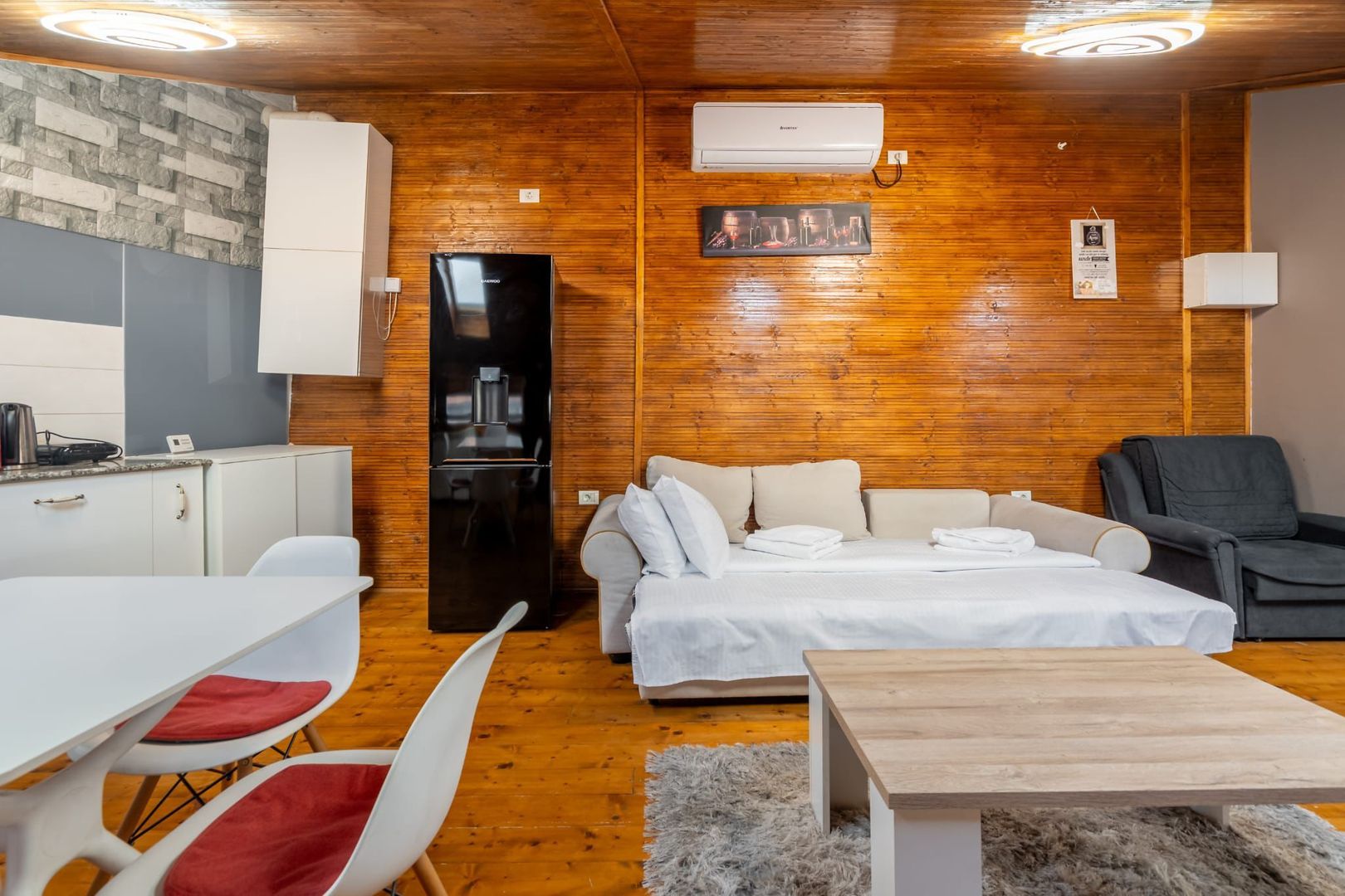 Mansardă de închiriat – 75 mp – Zona Parcul Carol / Tineretului - Poză 2