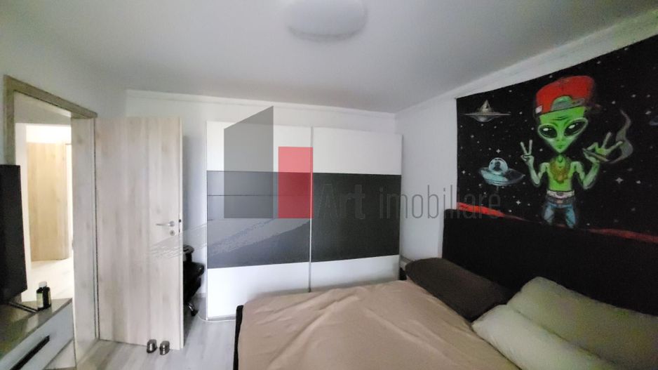 Apartament 3 camere decomandat Trapezului - Poză 14