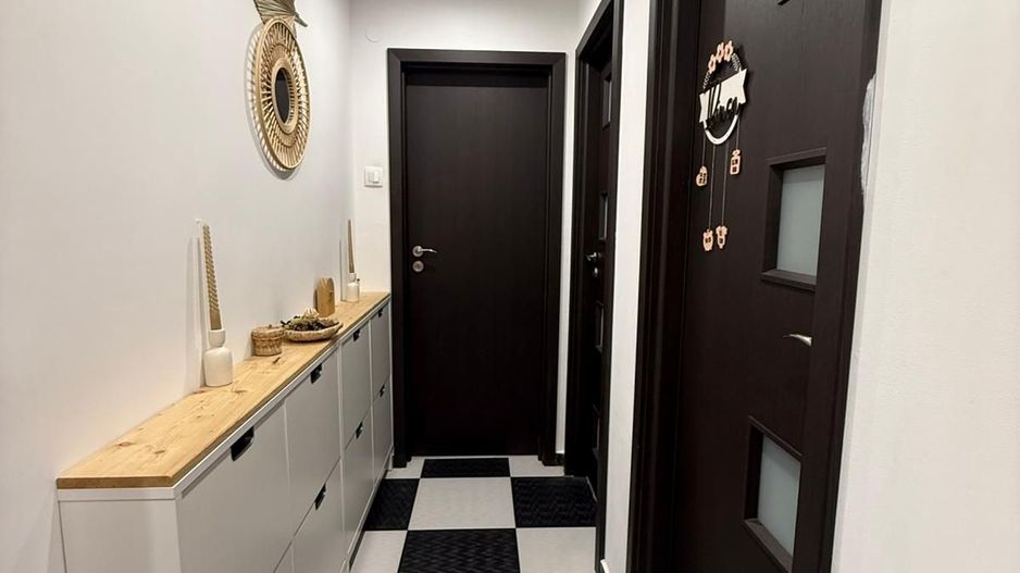 Apartament cu 3 camere, decomandat, zona Albert - Poză 7