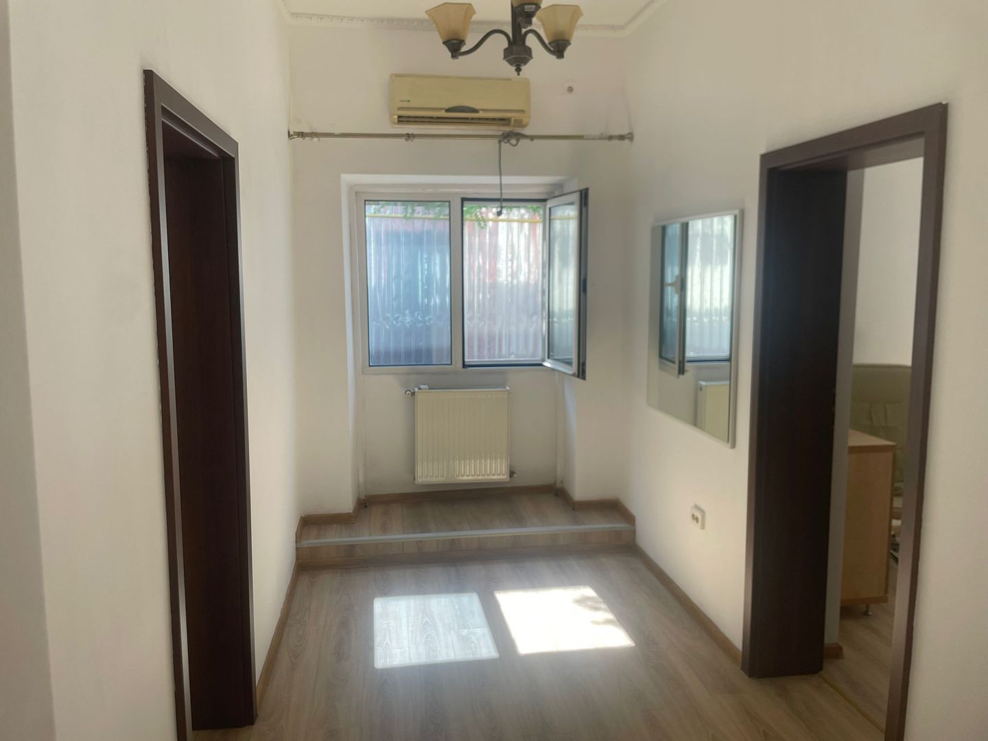 Casa de inchiriat - 200 mp - 6 dormitoare - Str. Tecuci - Poză 7