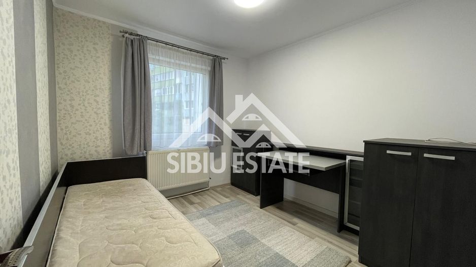 Apartament cochet cu 3 camere + pivniță, etaj 1, zona Mihai Viteazul - Poză 3