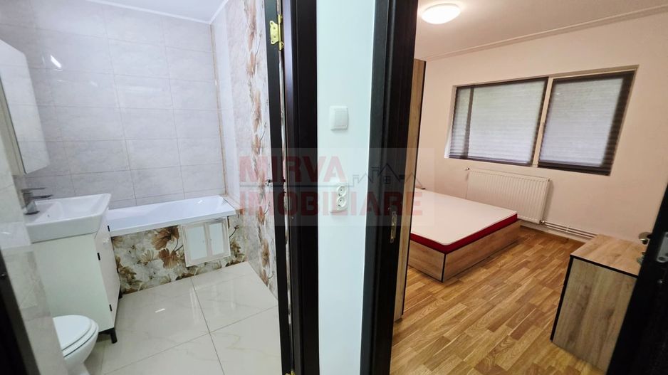 Apartament 3 camere de inchiriat, 9 Mai, 2 bai, beci - Poză 20