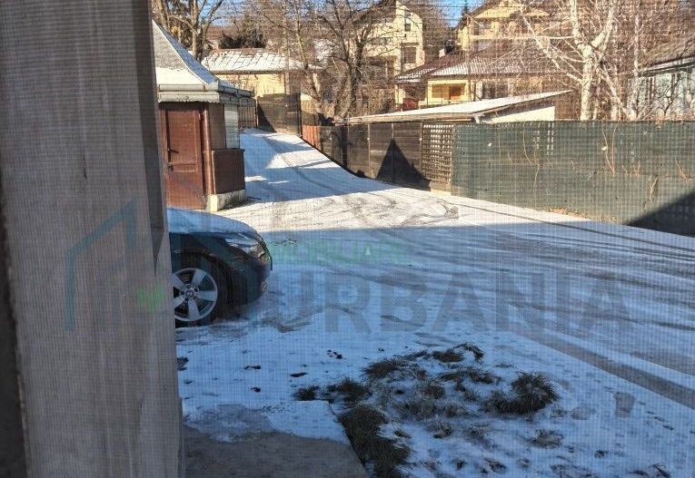 Vand /inchiriez teren intravilan sos.Barnova.,Bucium 3 sarmale - Poză 4