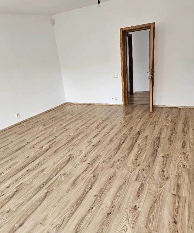 Vila Super ocazie Berceni Supermarket Mamina - Poză 9