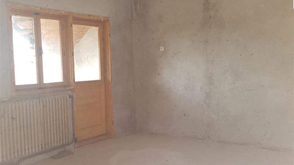 Vand schimb casa, teren Viile Satu Mare cu apartament, casa cu si fara  diferenta - Poză 2