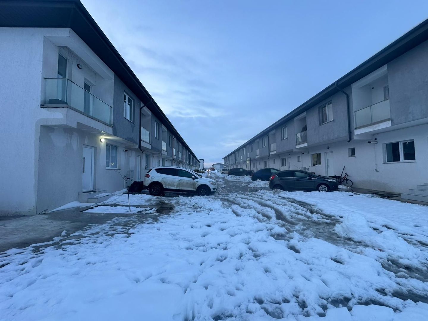 CASA INSIRUITA RIVIERA PARK, PARTIAL MOBILATA, CURTE 150 MP, COMIS 0% - Poză 15