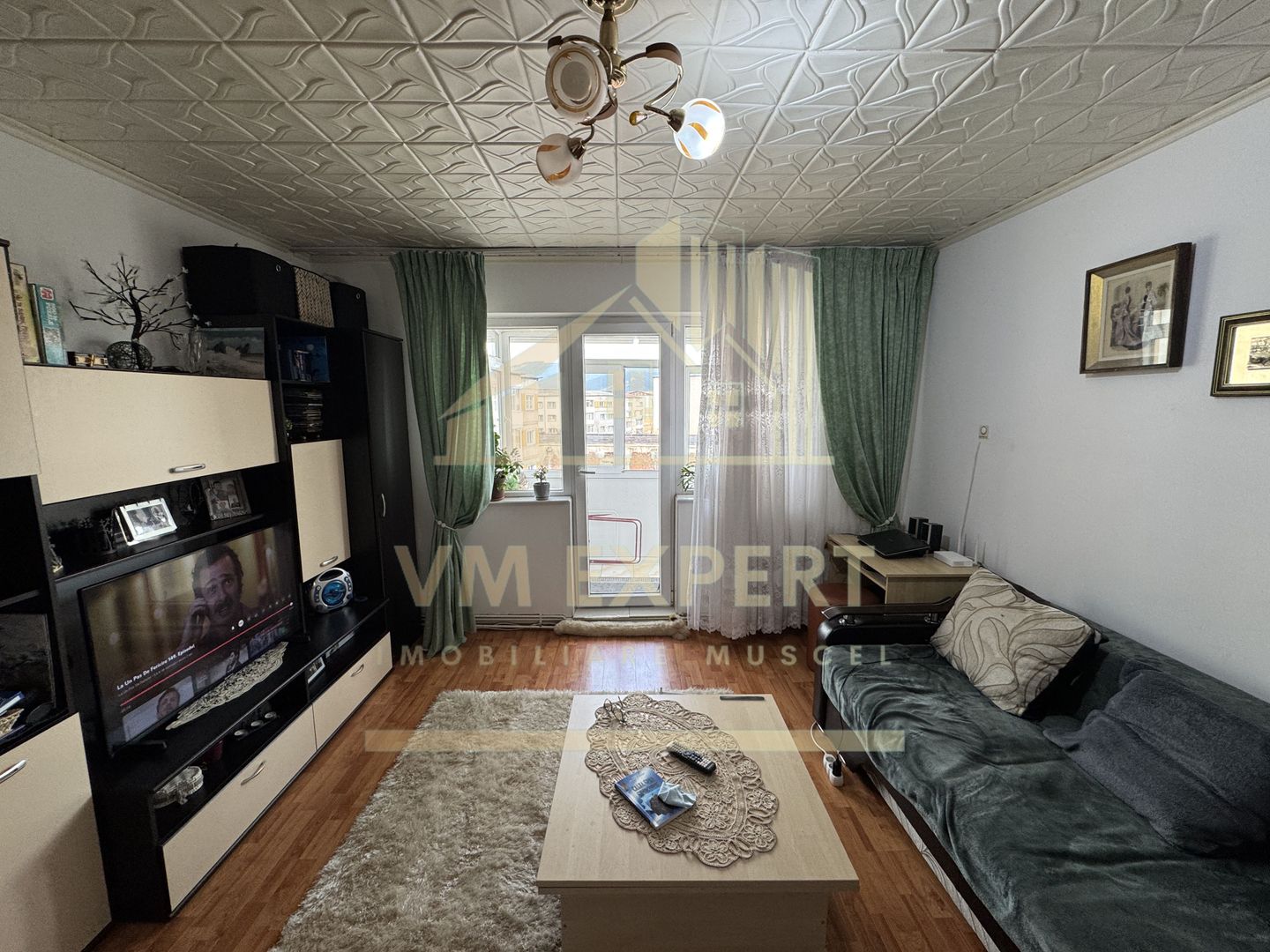 APARTAMENT 2 CAMERE ETAJ 4 CAMPULUNG, VISOI - Poză 7