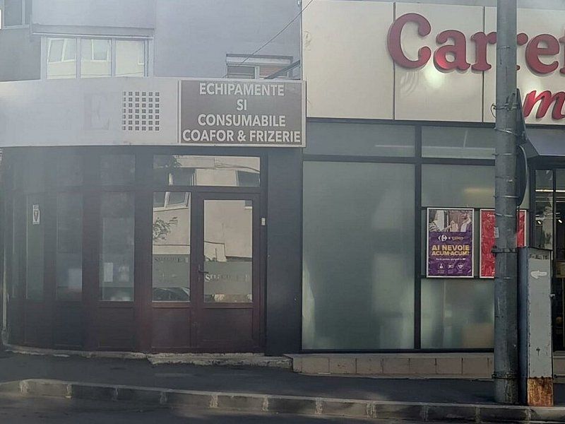 Spatiu comercial stradal, 75 mp  - zona centrala - Faleza Dunarii - Poză 2