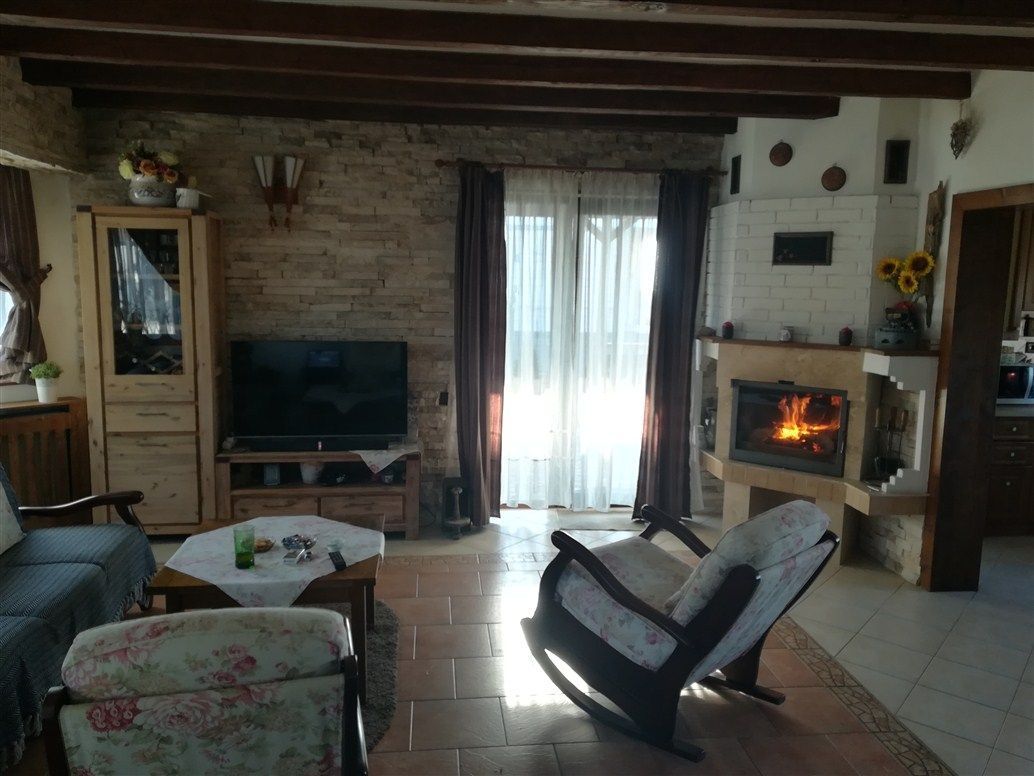 De vanzare! Casa frumoasa in Salicea - Poză 1