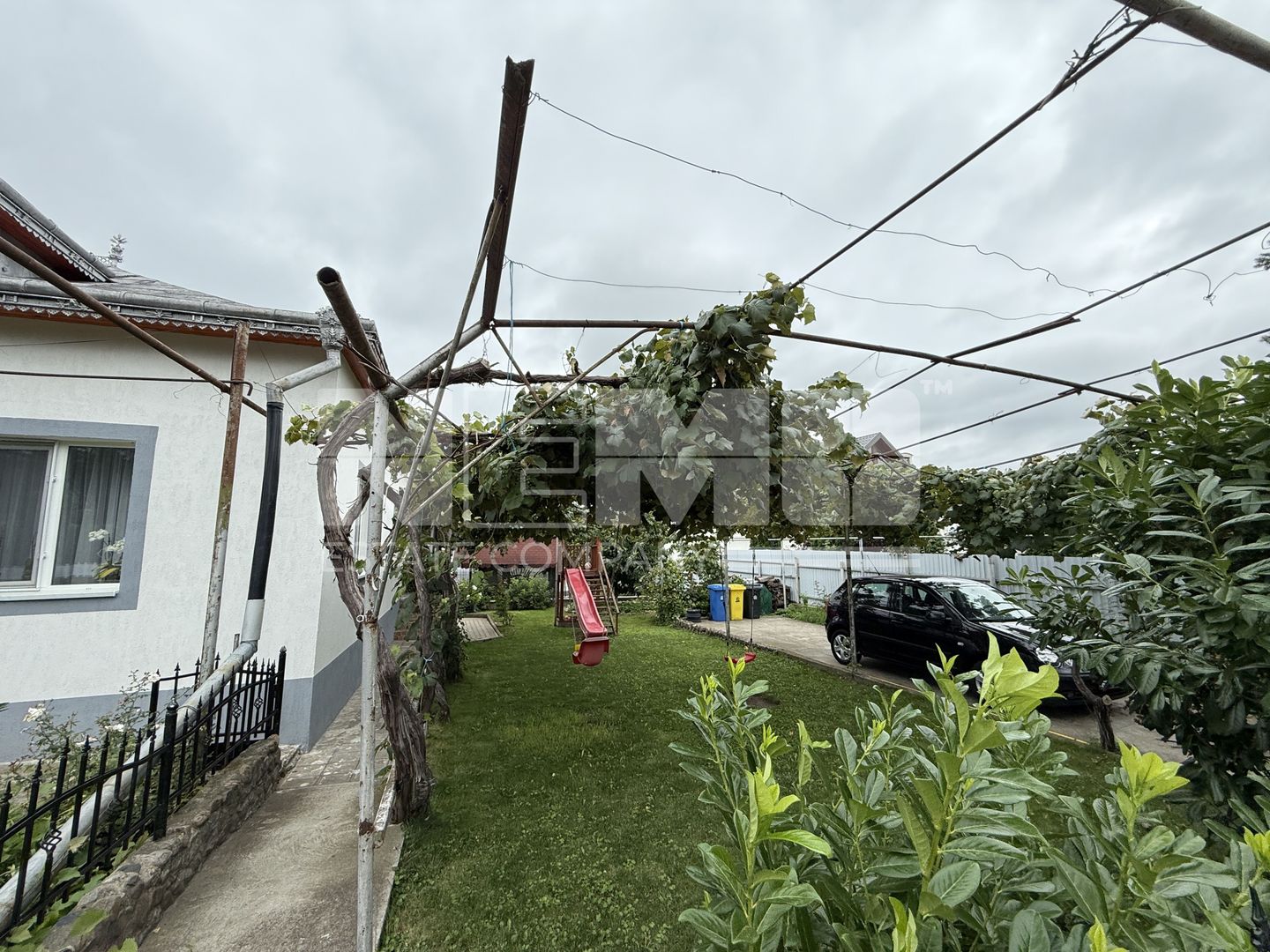 CASA CU DEPENDINTE | GARAJ | CURTE | TISAUTI | SUCEAVA - Poză 3