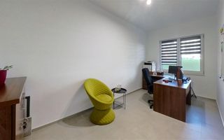 Eleganta unitate,parcari rezervate, Maurer,Targu Mures:birou/locuinta/ comercial - Poză 2