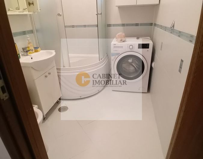 2 camere | Decomandat  | Romana  | Etaj 1/8 - Poză 5