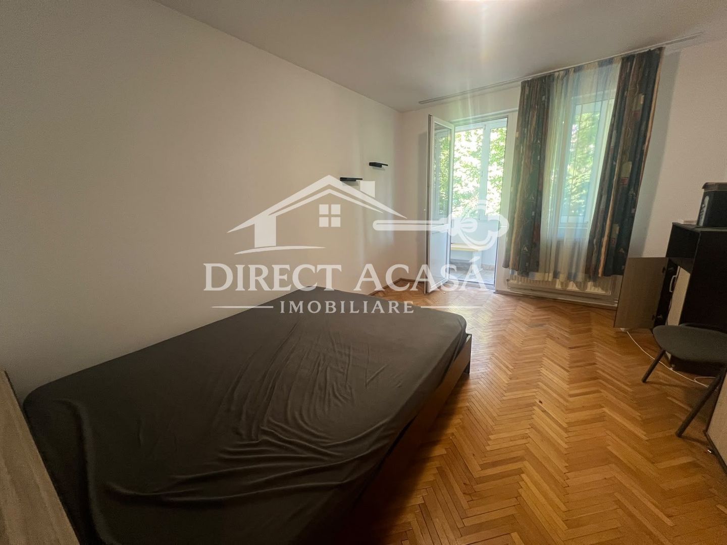 Apartament cu 3 camere  (PET FRENDLY)-Str Petru Dobra-Zona Dambu - Poză 8