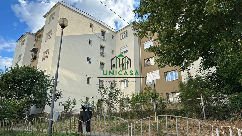 Apartament 3 camere - Zona Petrisor - Poză 2