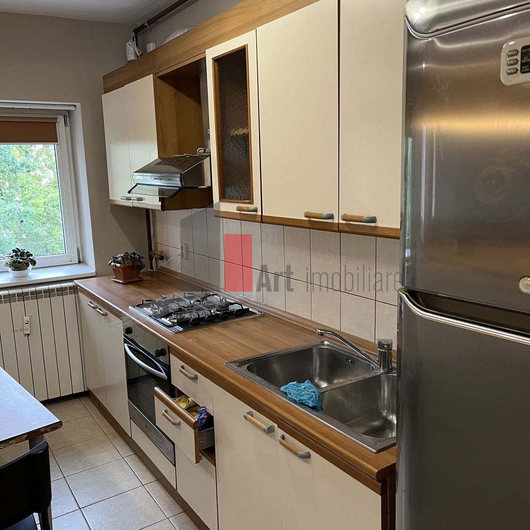 Apartament 3 camere - zona Aviației - Poză 5