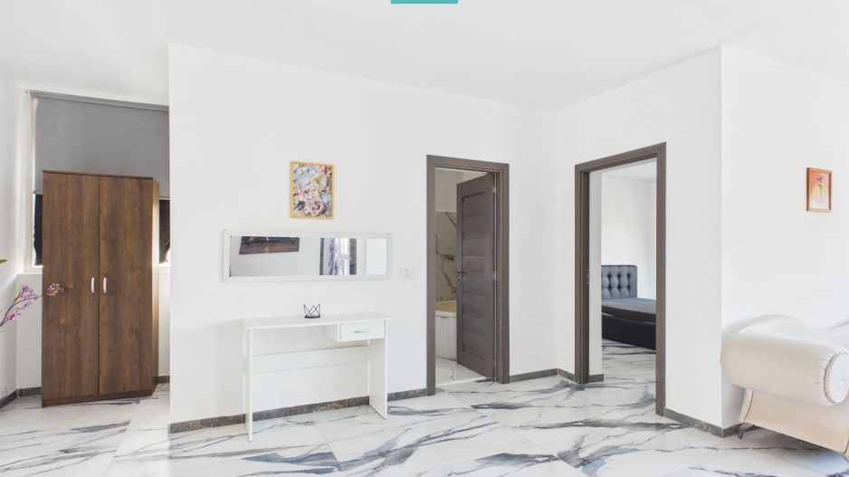 Vilă cu 5 dormitoare, piscină și garaj pe Eminescu - Poză 8
