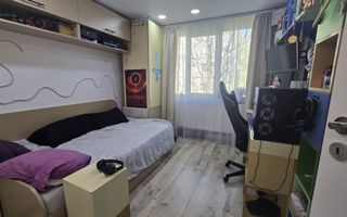 Apartament cu 4 camere de vanzare, Bd. C-tin Brancoveanu, Sector 4 - Poză 15