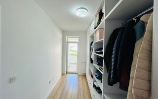 Apartament de vanzare, bloc nou, cu lift, bucatarie separata, dressing - Poză 12