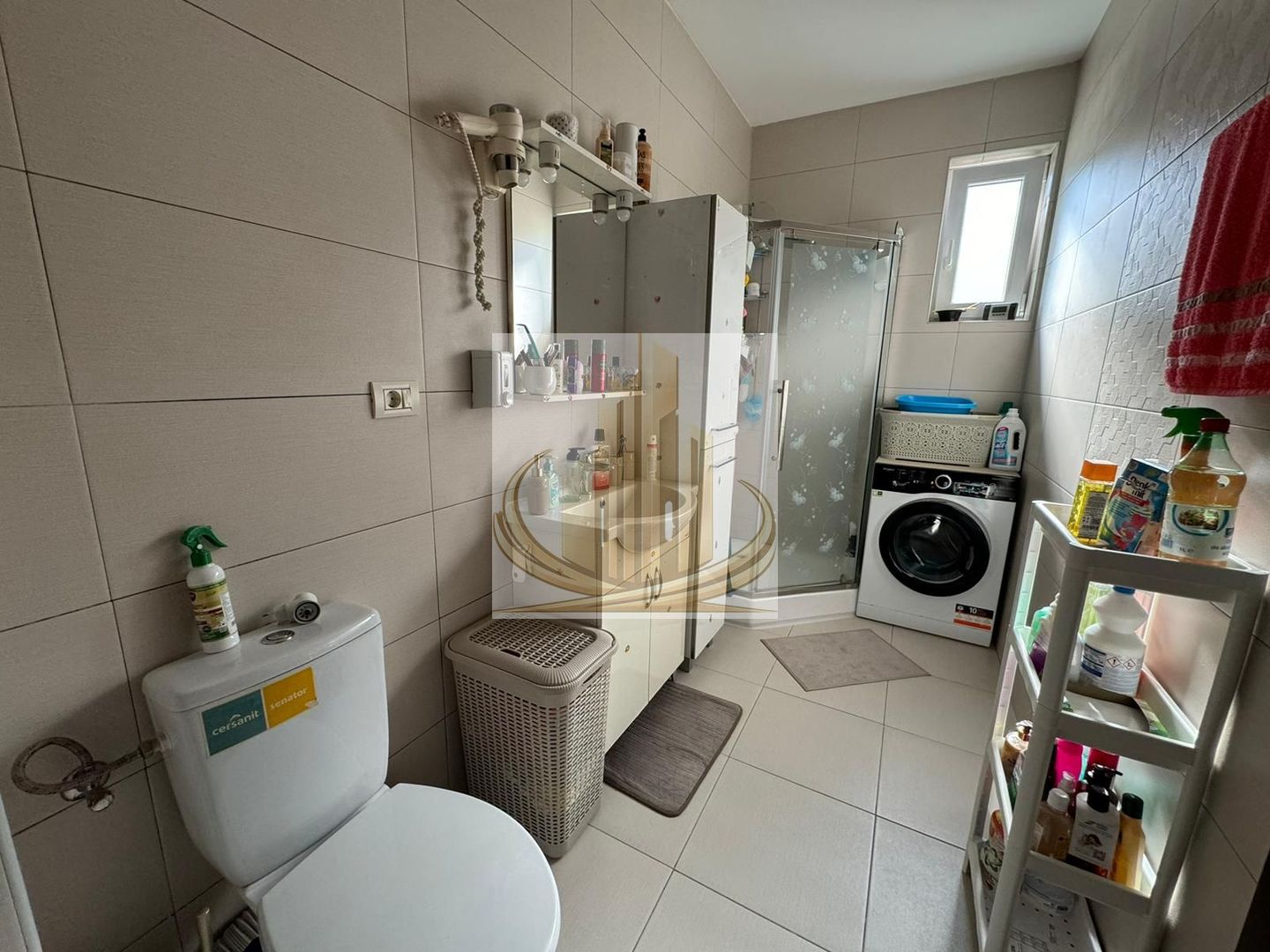 Apartament complet mobilat cu 3 camere în Giroc - Poză 15