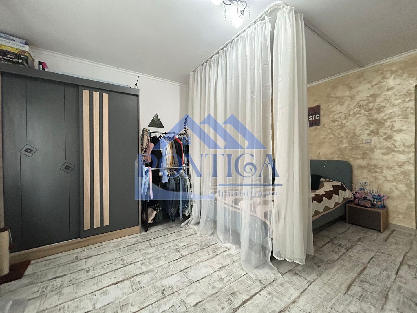 Casa moderna de vanzare in Fantanele - Poză 6